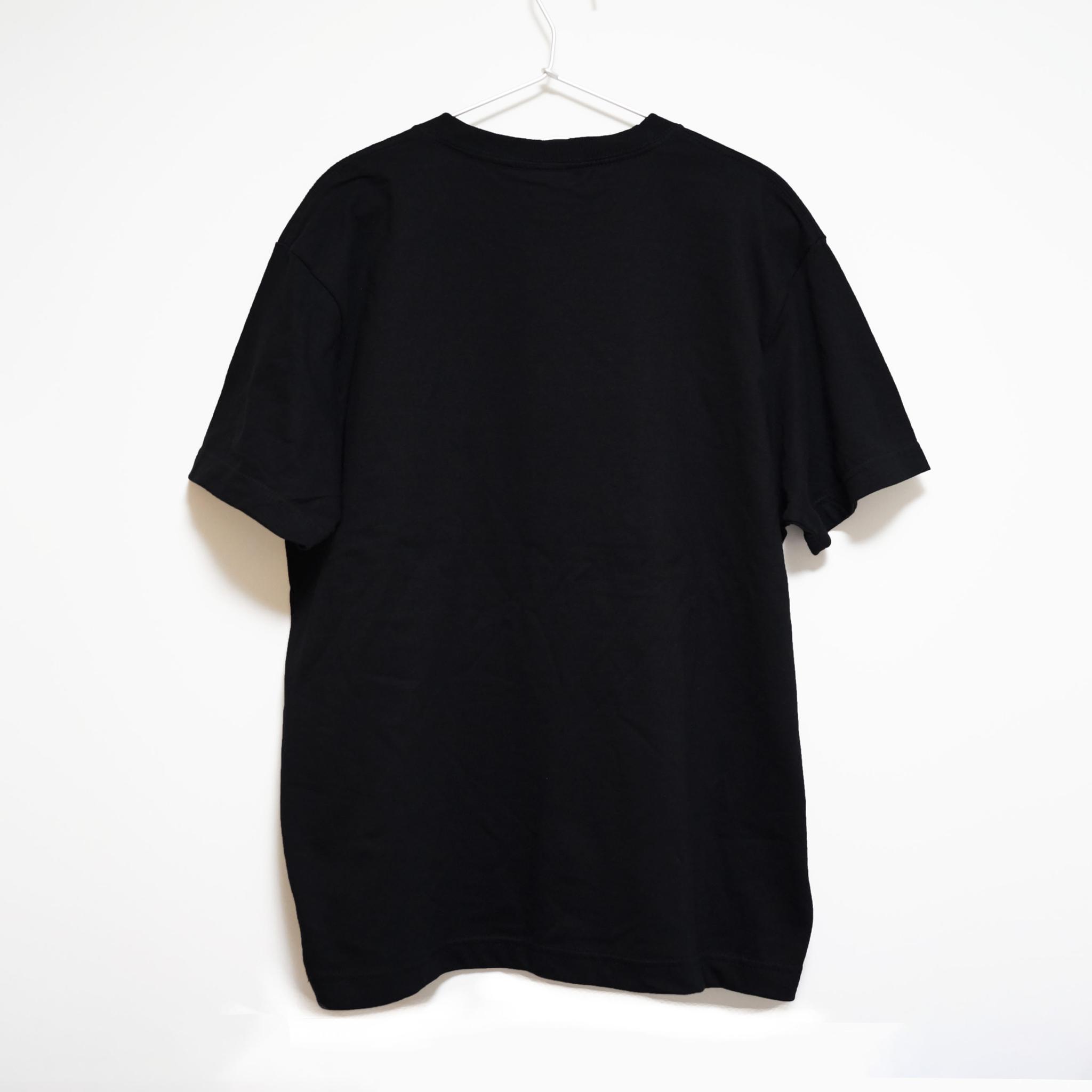 45回転レコード盤のロゴデザイン 音楽系Ｔシャツ プレミアム生地 【ブラック】 やや厚めの半袖クルーネック | 2枚目