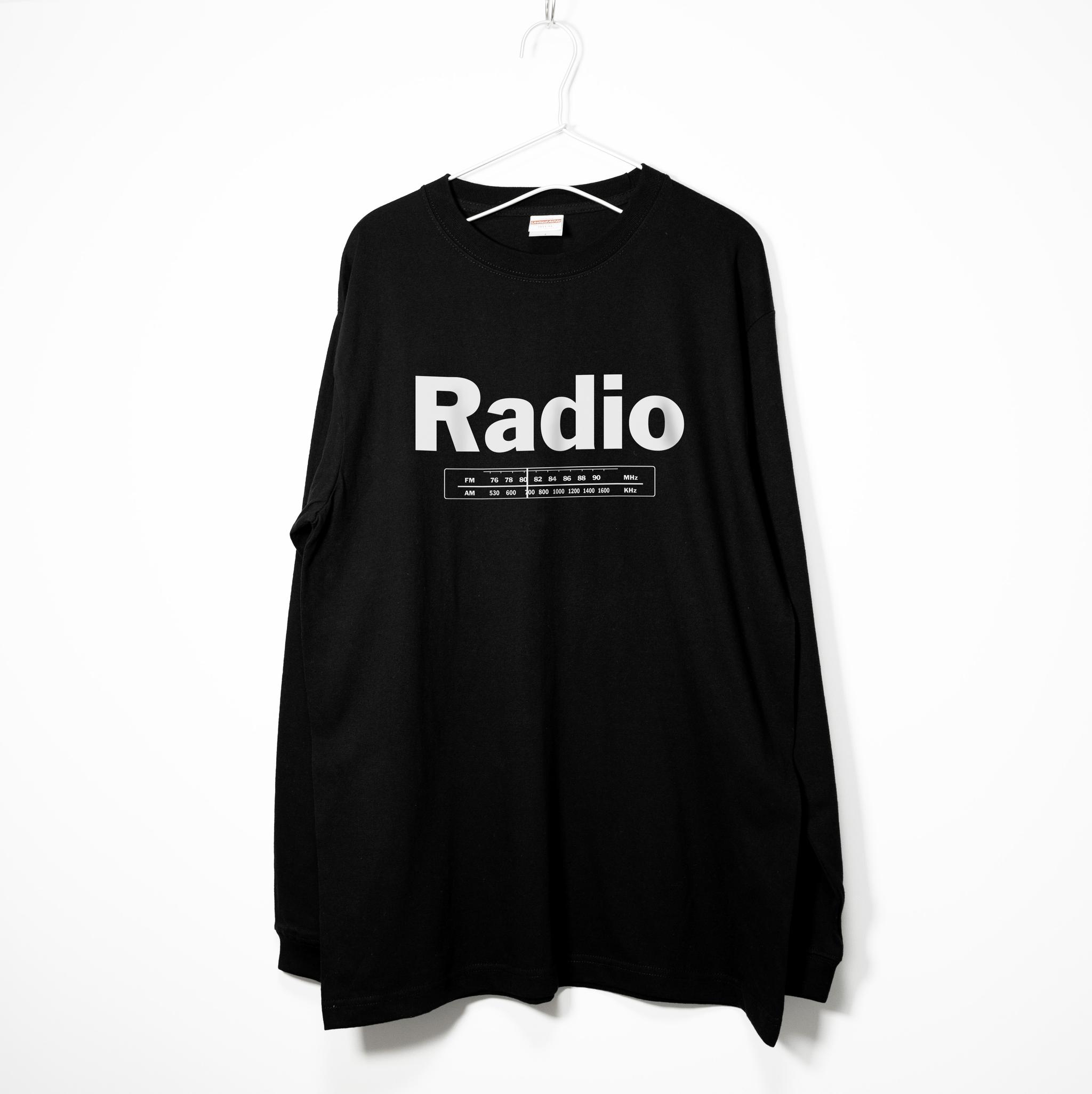 ラジオの選局ダイヤルが可愛い 音楽系Ｔシャツ ロンT 【ブラック】 長袖クルーネック リブ袖 ビッグサイズもあり1枚目の画像