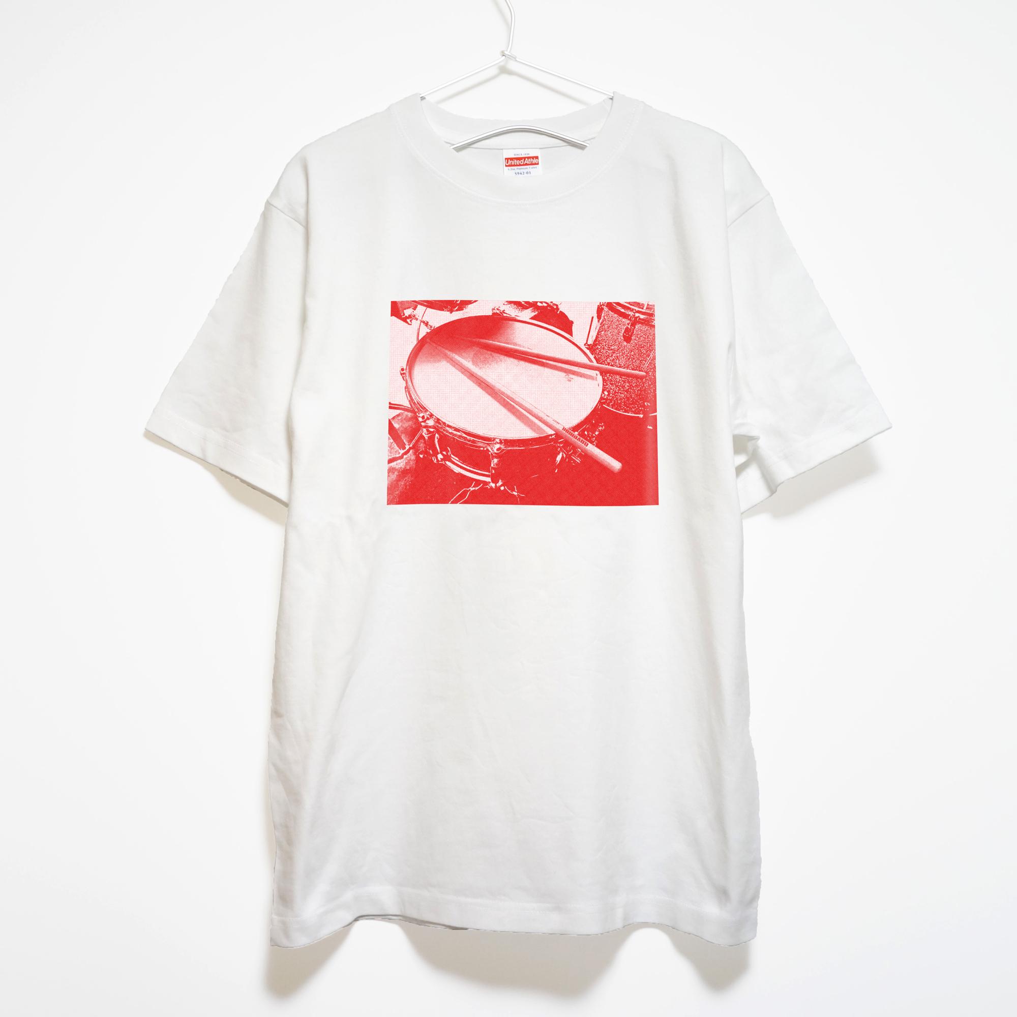 アートなドラムのフォトデザイン② 音楽系Ｔシャツ プレミアム生地【ホワイト】やや厚め生地のハイグレード半袖クルー1枚目の画像