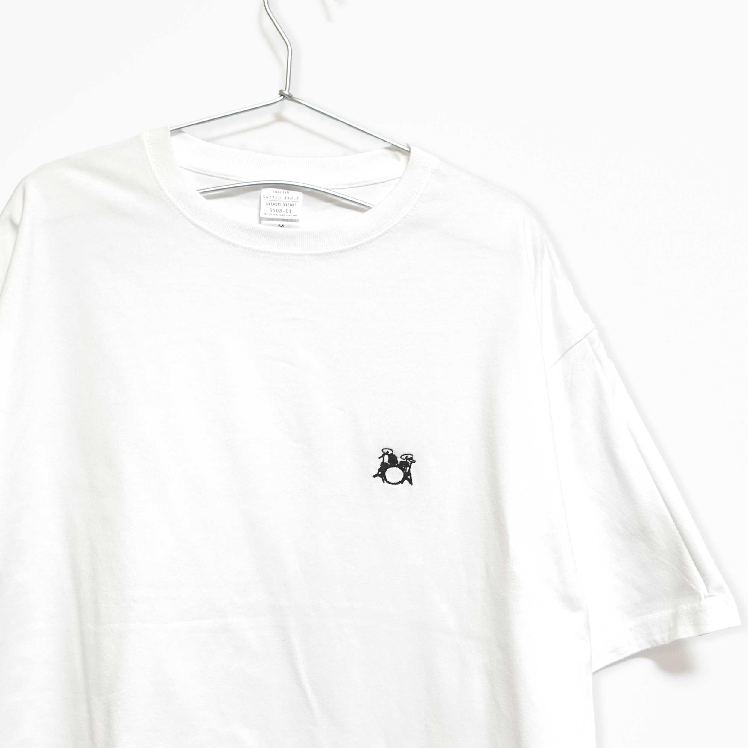 ドラムセットのワンポイント刺繍　ビックシルエットTシャツ  【ホワイト】程よい厚さ生地の半袖クルーネック1枚目の画像