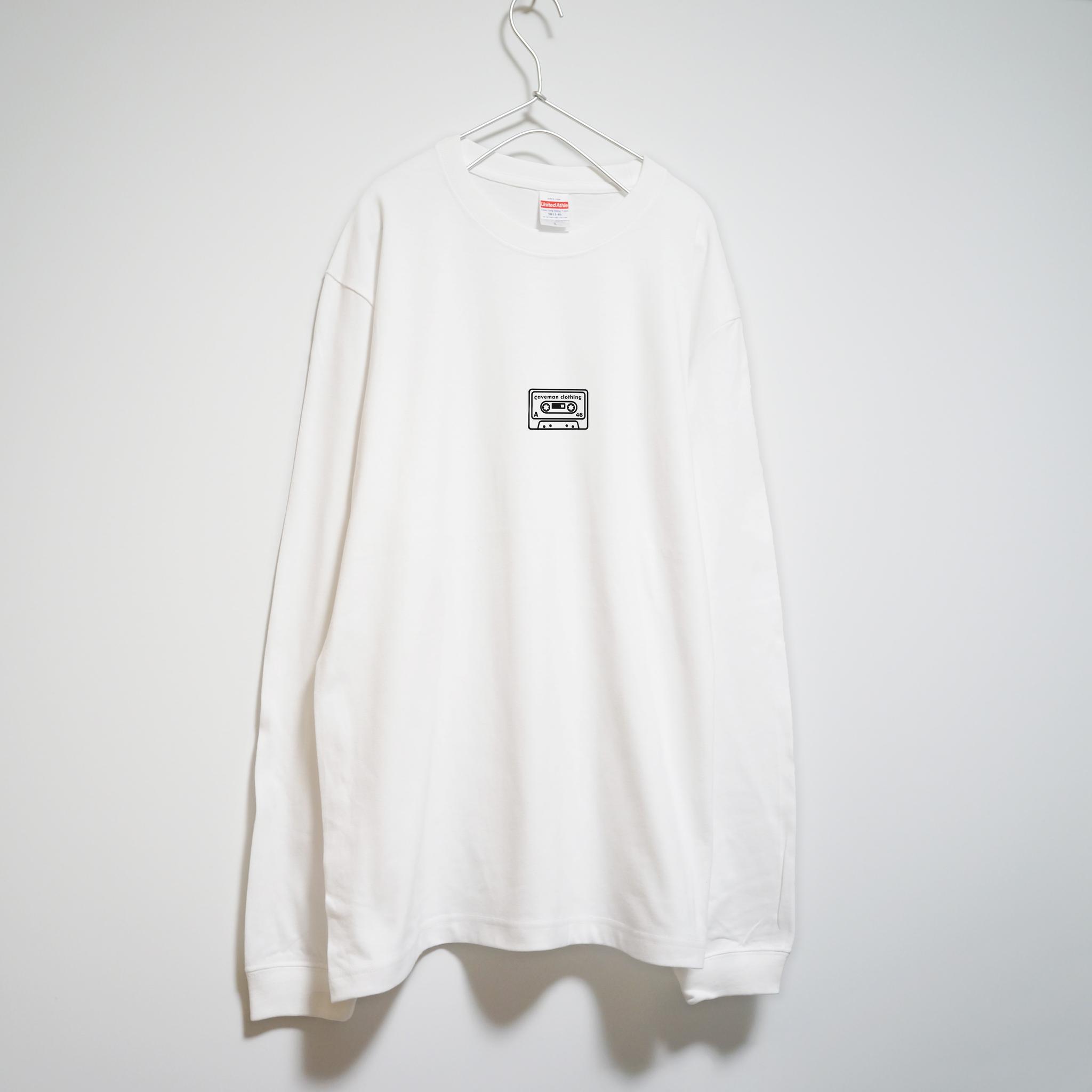 バックプリントがカッコいいカセットテープの長袖Tシャツ 【ホワイト】 クルーネック リブ袖 ビッグサイズあり | 2枚目