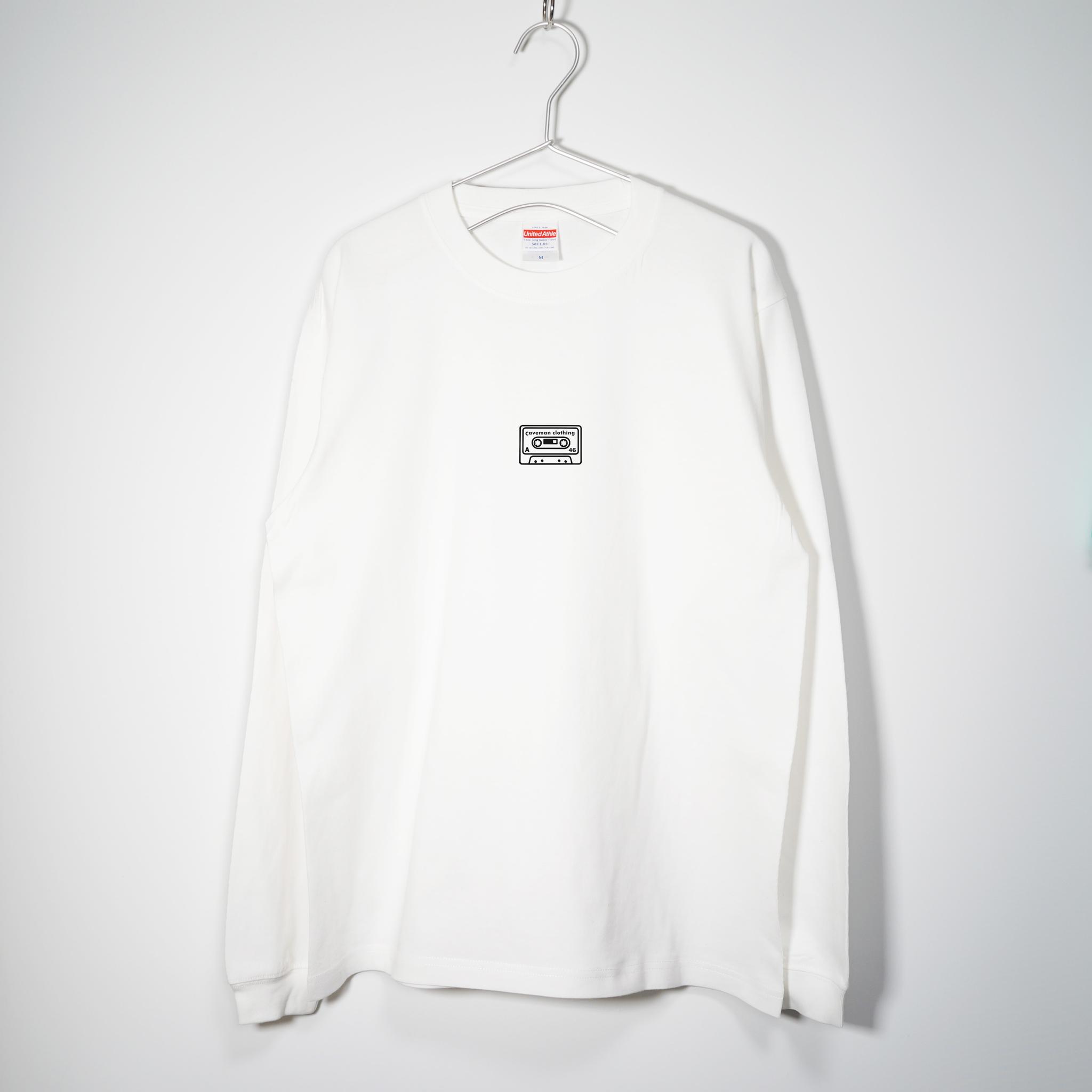 バックプリントがカッコいいカセットテープの長袖Tシャツ 【ホワイト】 クルーネック リブ袖 ビッグサイズあり | 4枚目