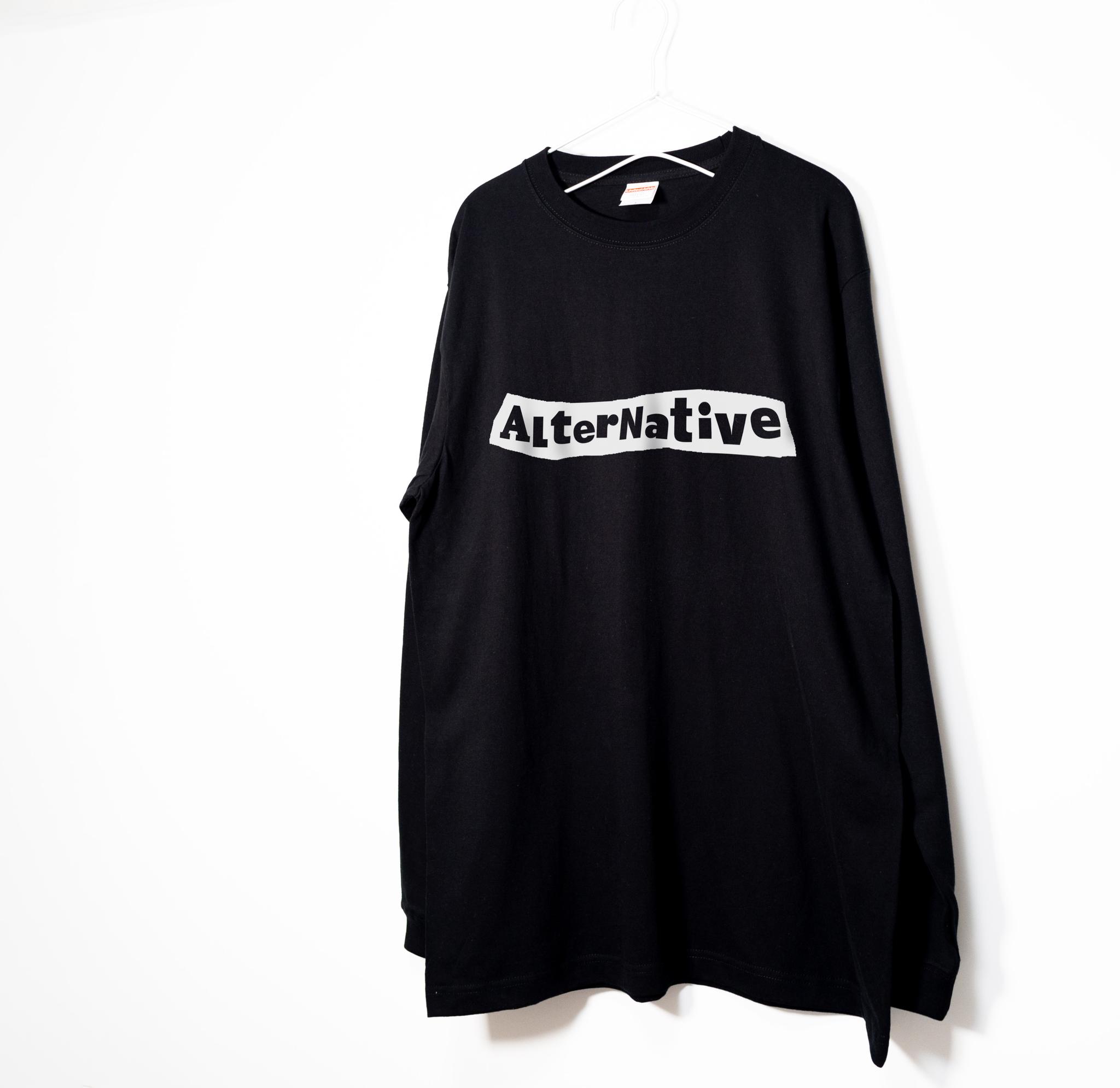 オルタナティブロックの音楽系Tシャツ ロンT 【ブラック】 長袖クルーネック リブ袖 ビッグサイズもあり1枚目の画像