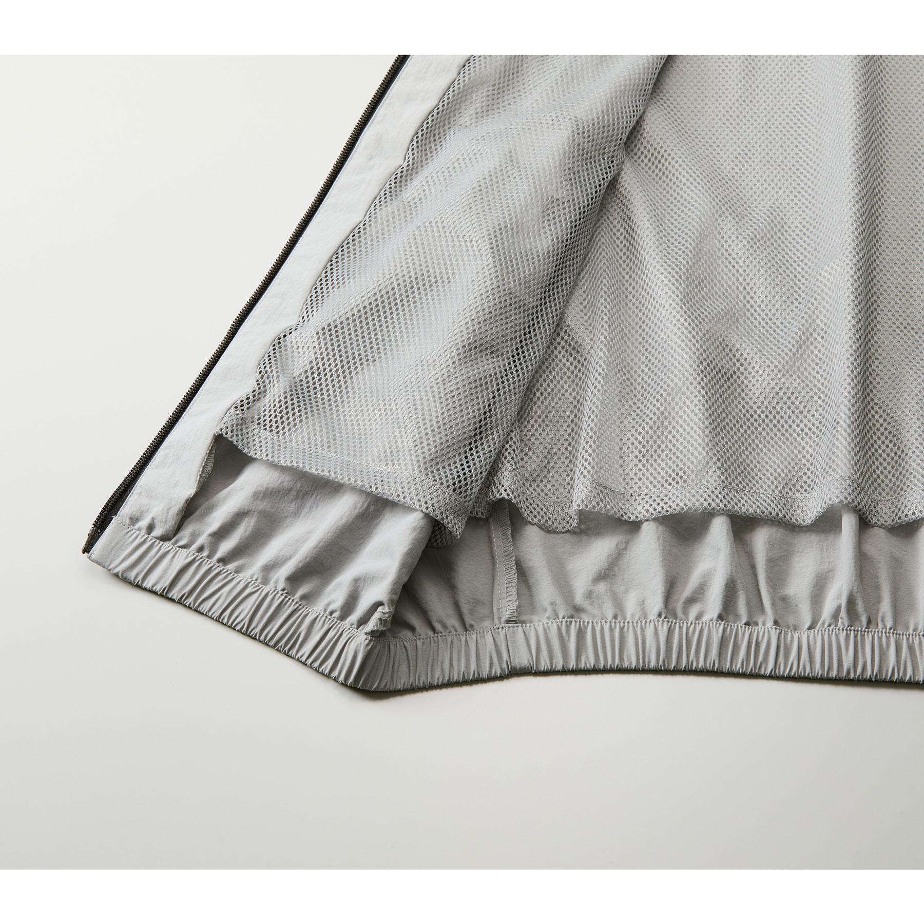 ブリットポップを刺繍したトレーニングジャケット ※音楽系大人カジュアル【ダストグレー】ナイロンなのに綿のような生地 | 6枚目